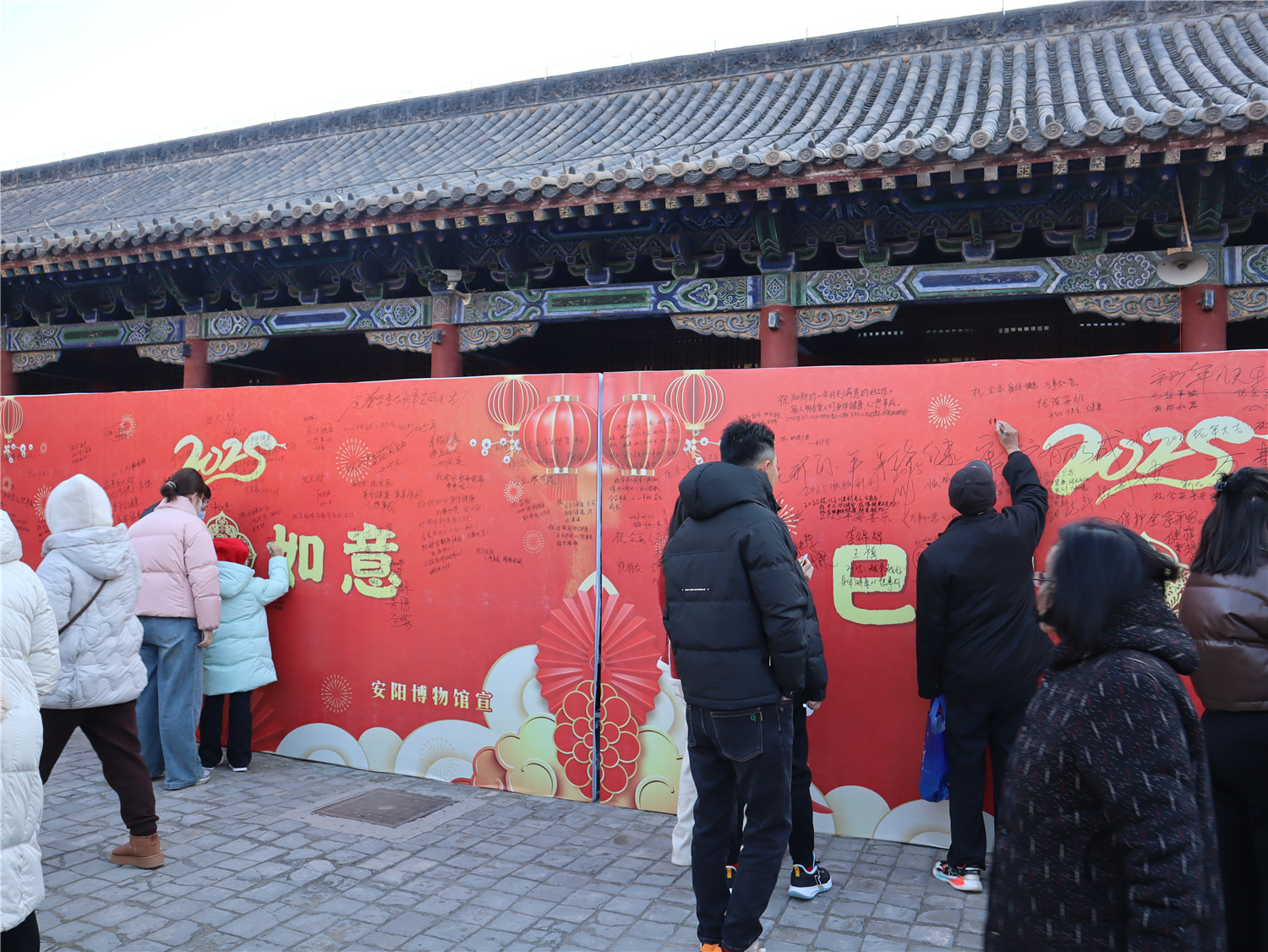 城隍庙祈福2.JPG
