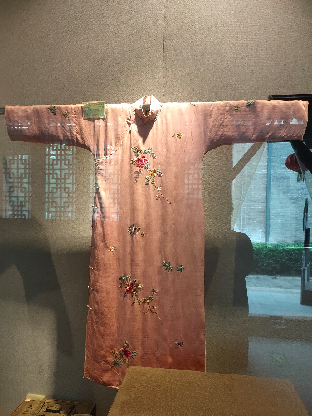 《锦“裳”添花——民国服饰印象展》(图4)